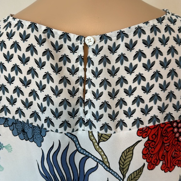 Ann Taylor Loft Shell - Picture 3 of 7